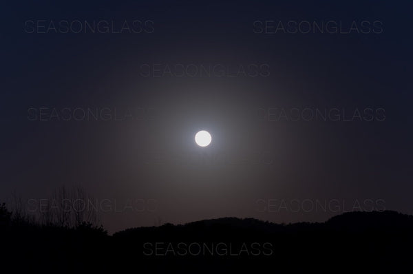 Full Moon – Ahae